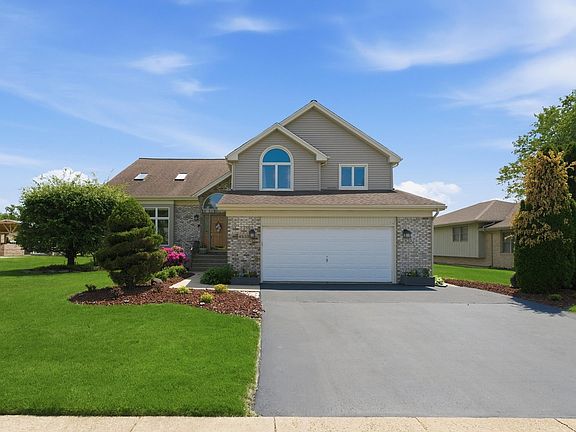 2nd image of 4533 Morning Glory Dr