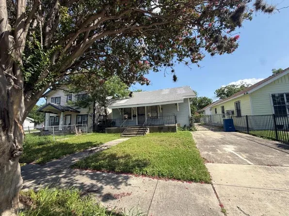 207 Hammond Ave, San Antonio, TX 78210