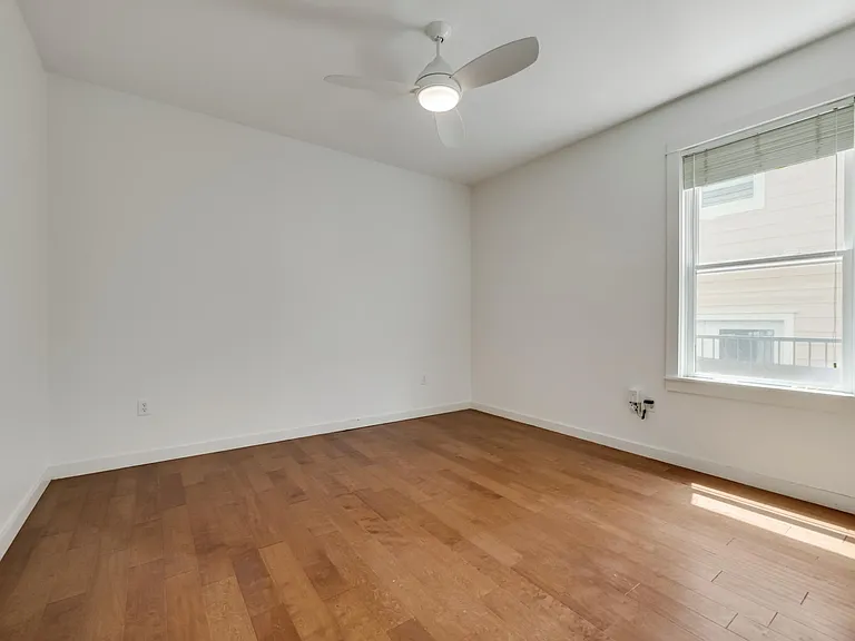 2608 Thomas Ave #3 — Photo 30
