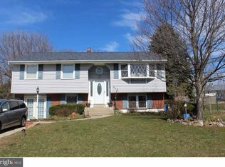 21 Williams Dr, Aston, PA 19014