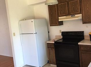 1421 Kopek Ct, Hampton, VA 23666