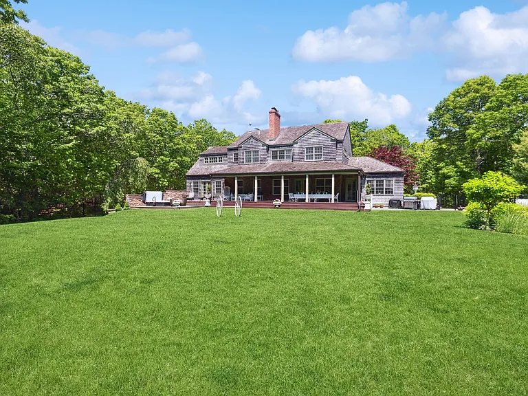 342 Old Sag Harbor Rd — Photo 32