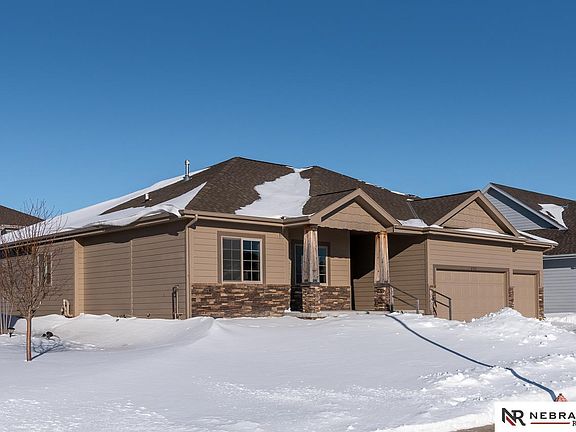 2nd image of 2712 N 189th St