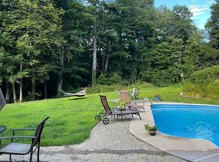 5 Aster Dr, Granby, CT 06035