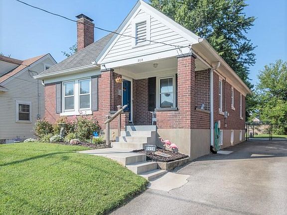 2nd image of 3018 Wirth Ave