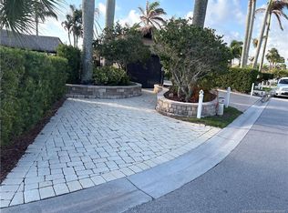 350 NW Foursome Ln, Port Saint Lucie, FL 34986