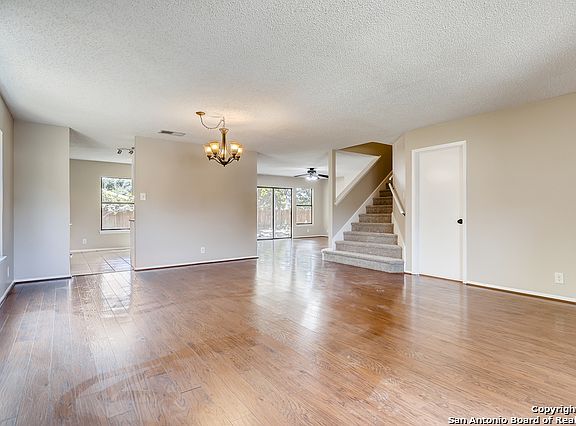 3rd image of 13002 Chimney Oak Dr