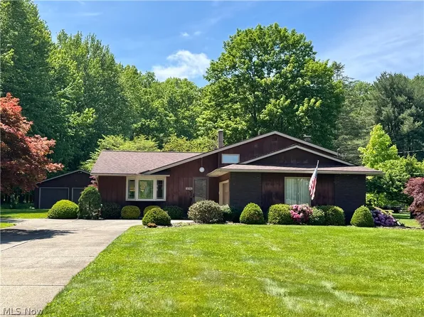 16790 W River Rd, Columbia Station, OH 44028