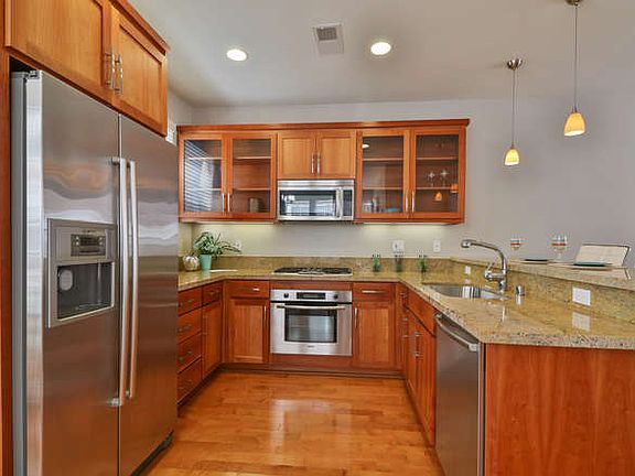 5th image of 1330 Eddy St