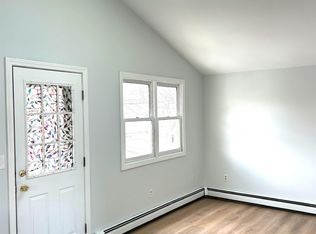 5 Swain Ct #11, Hampton, NH 03842