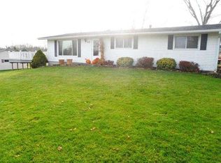 519 Jefferson Cir, Sheboygan, WI 53083