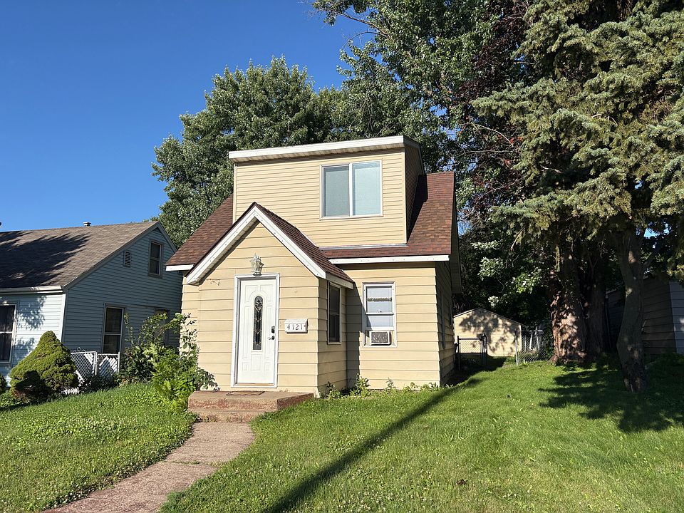 1st image of 4121 4th St NE