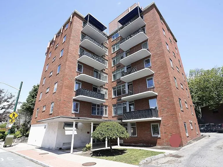 125 Trapelo Rd #1A — Photo 5