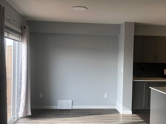 5th image of 7759 174b Ave NW
