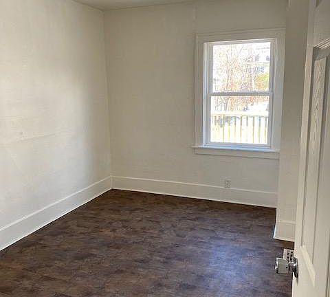5th image of 1704 New York Ave