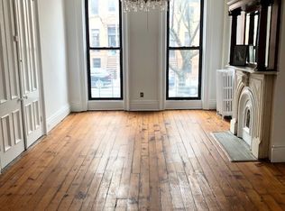 16 3rd St #1, Brooklyn, NY 11231