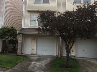 2618 NE 86th Ave UNIT B, Portland, OR 97220