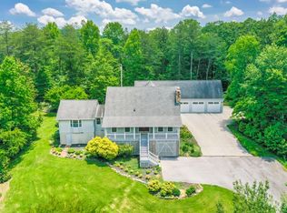 206 Foxfire Ln, Kingston, TN 37763