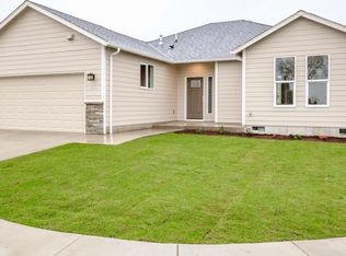 3008 Oxford Ave SE, Albany, OR 97322