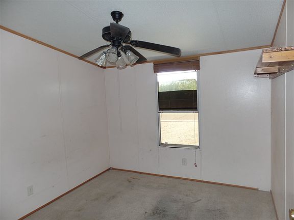 2nd image of 3020 S Kinnow Ave