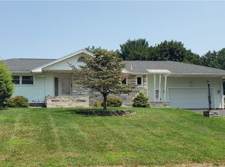 4 Bayberry Ln, Whitesboro, NY 13492