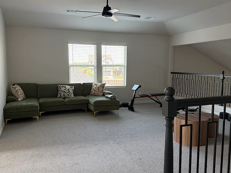 705 Buffalo Dr — Photo 13