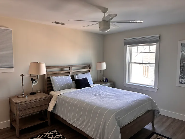377 Ocean Blvd — Photo 25