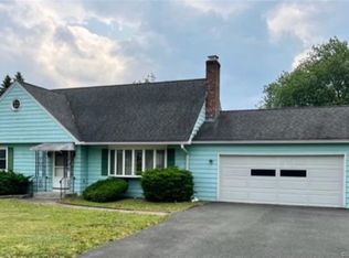 5 Seneca Rd, Plainville, CT 06062