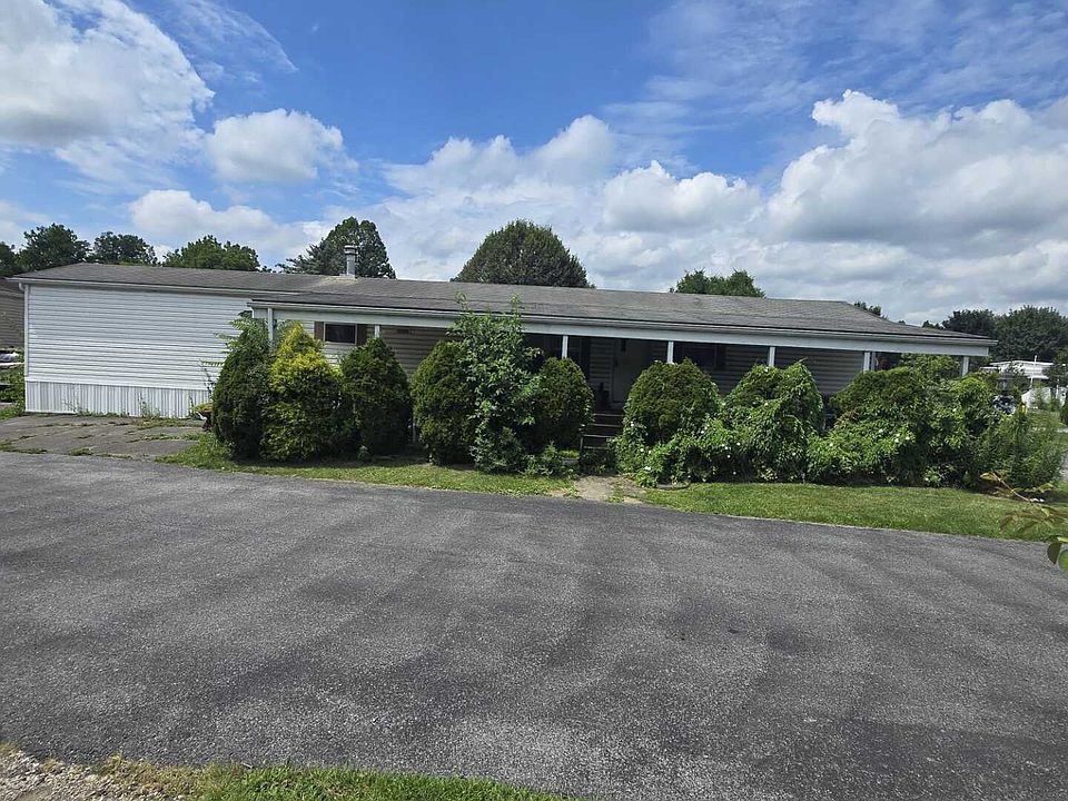2nd image of 804 Short Dr #60