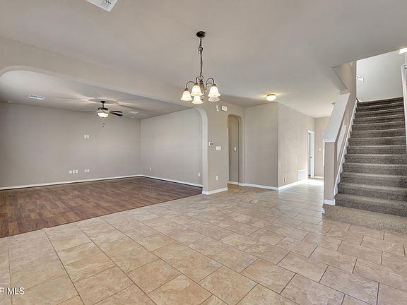 5th image of 14721 Hunters Grove Ave