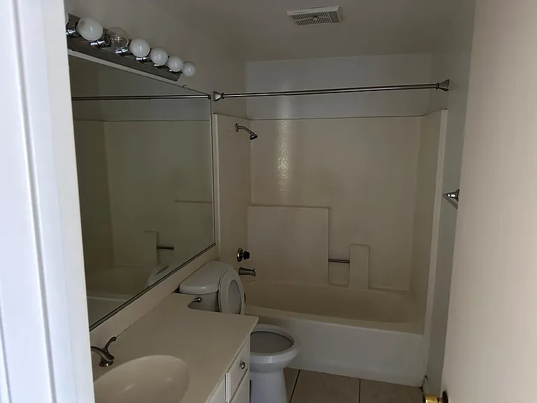 9193 Birchwood Ct — Photo 5