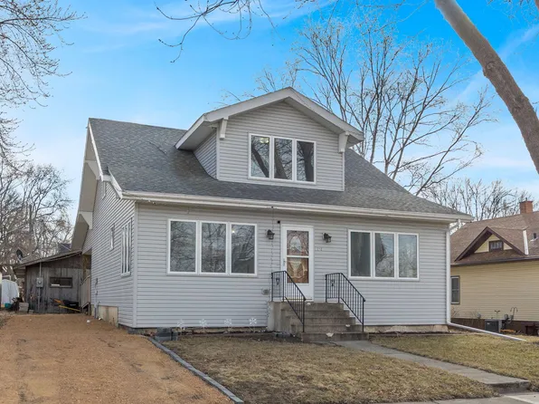 212 Oliver Ave NW, Silver Lake, MN 55381