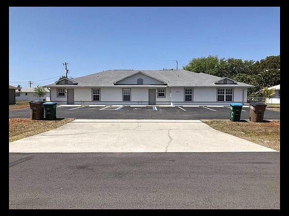4th image of 3430 SW 7th Pl #104