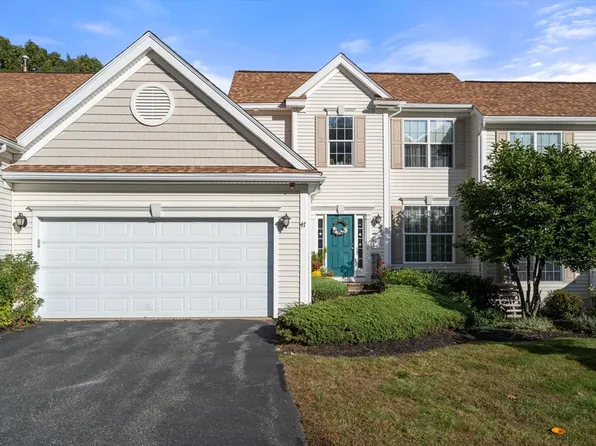 47 Brook Ln #47, Berlin, MA 01503