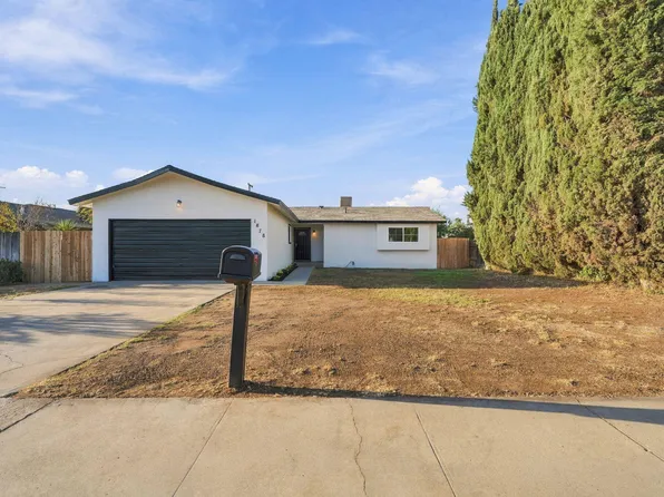 1878 E Park Way, Dinuba, CA 93618