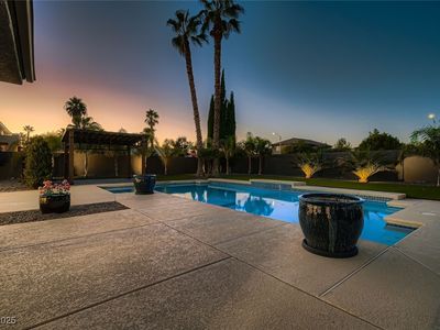 8284 Center Stage Ave, Las Vegas, NV, 89129