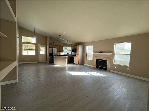 5th image of 5566 Olympic Spirit Ln