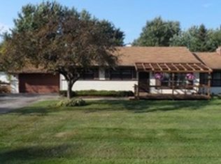 1918 Alsdorf Ave, Rochester Hills, MI 48309