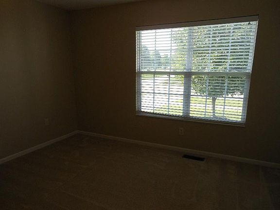 4th image of 1166 Linford Cir