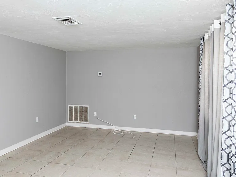 5638 Berlin Dr — Photo 8