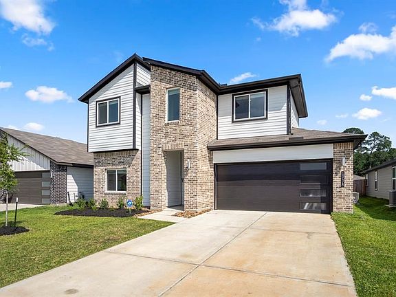 3rd image of 10428 Great Basin Ln