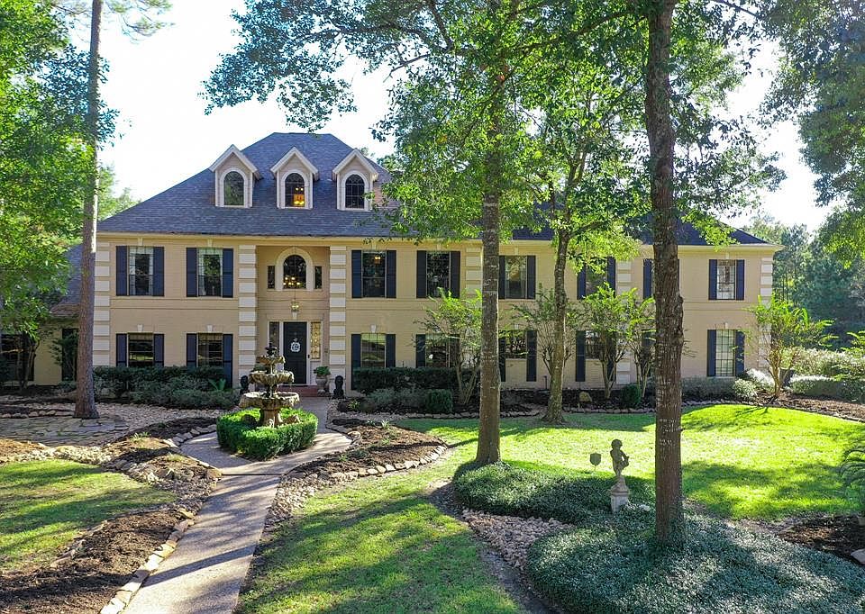 Located in Northampton and desirable Klein ISD with easy access to 99. This home is truly an estate with it's oversized lot featuring multiple fountains and stately elegance.