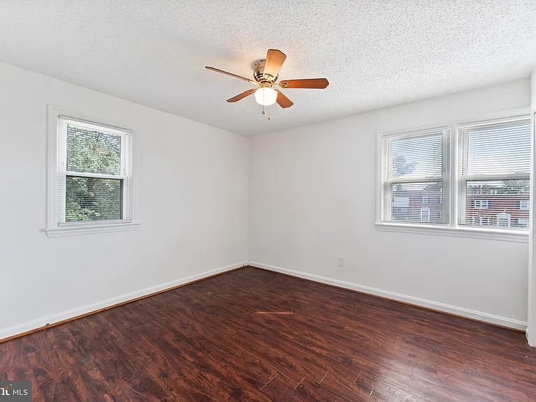 2510 Iverson St — Photo 11