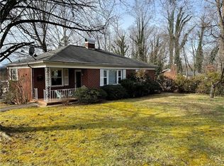 120 Falls St, Morganton, NC 28655