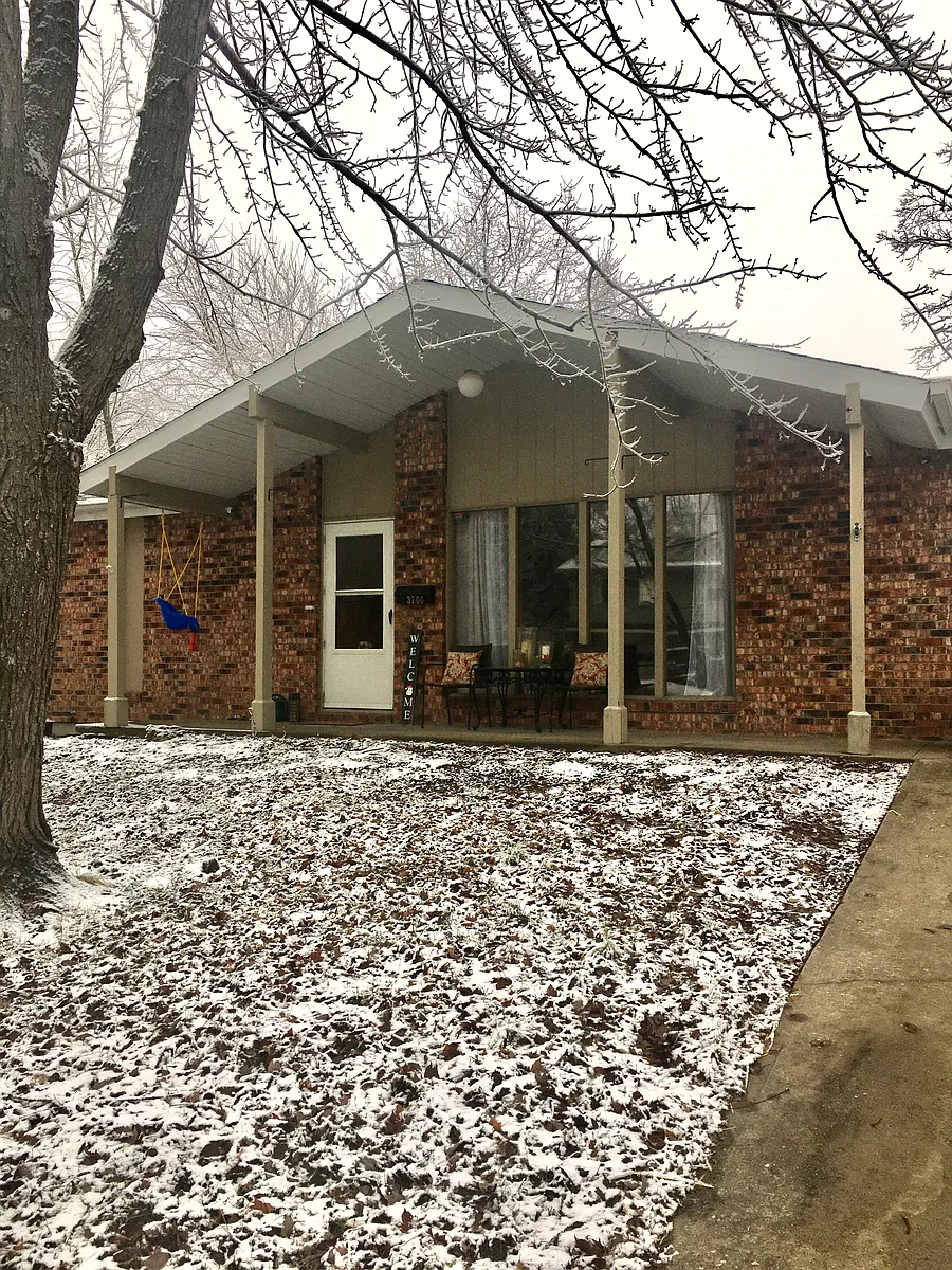 Building Photo - 3706 Wayside Dr