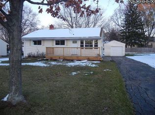 241 Dehoff Dr, Austintown, OH