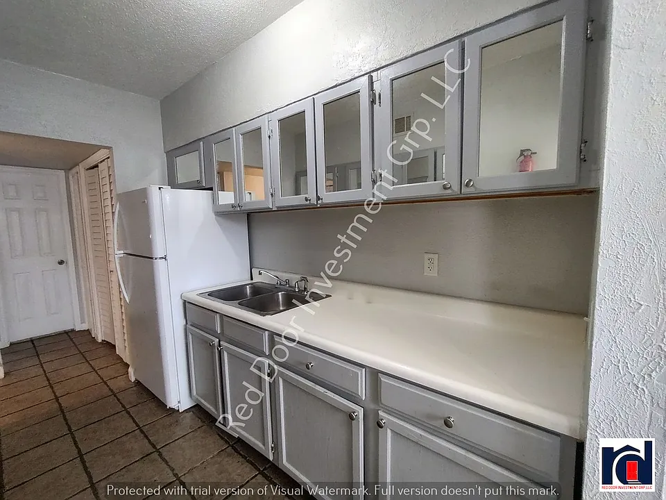 706 W Dixie Ave #5