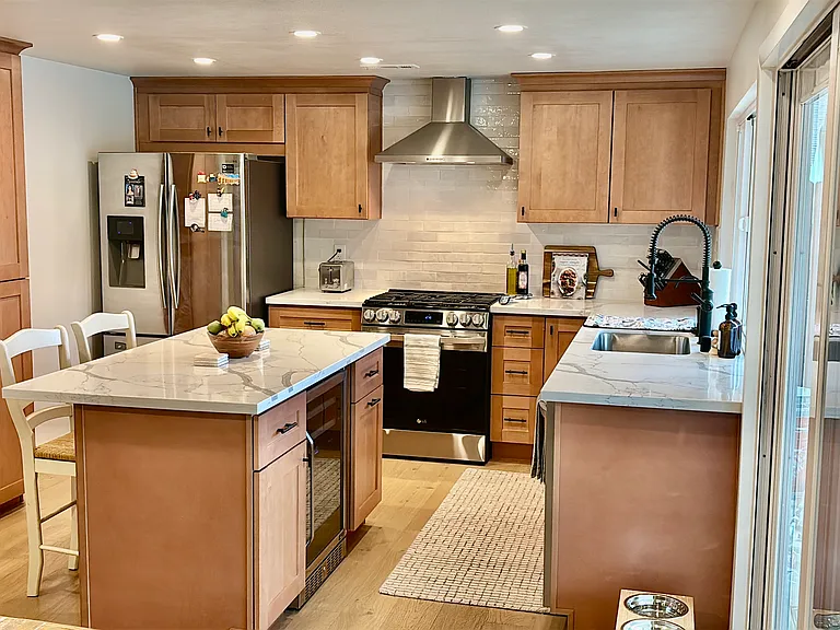 567 Woods Dr — Photo 6