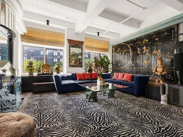 205 E 22nd St APT 2L, New York, NY 10010