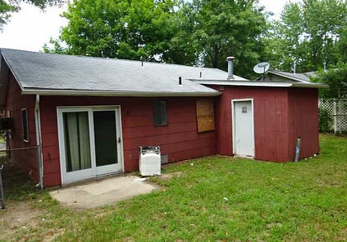 2nd image of 39 Cambridge Ave